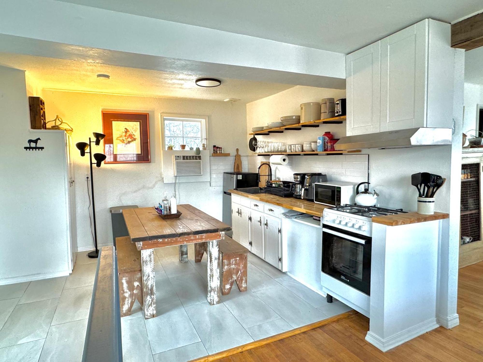 Upgraded Suite - Easy Access To Uptown #N29 Oklahoma City Exteriör bild
